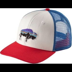 Patagonia Fitz Roy Trucker Bison Red White Blue